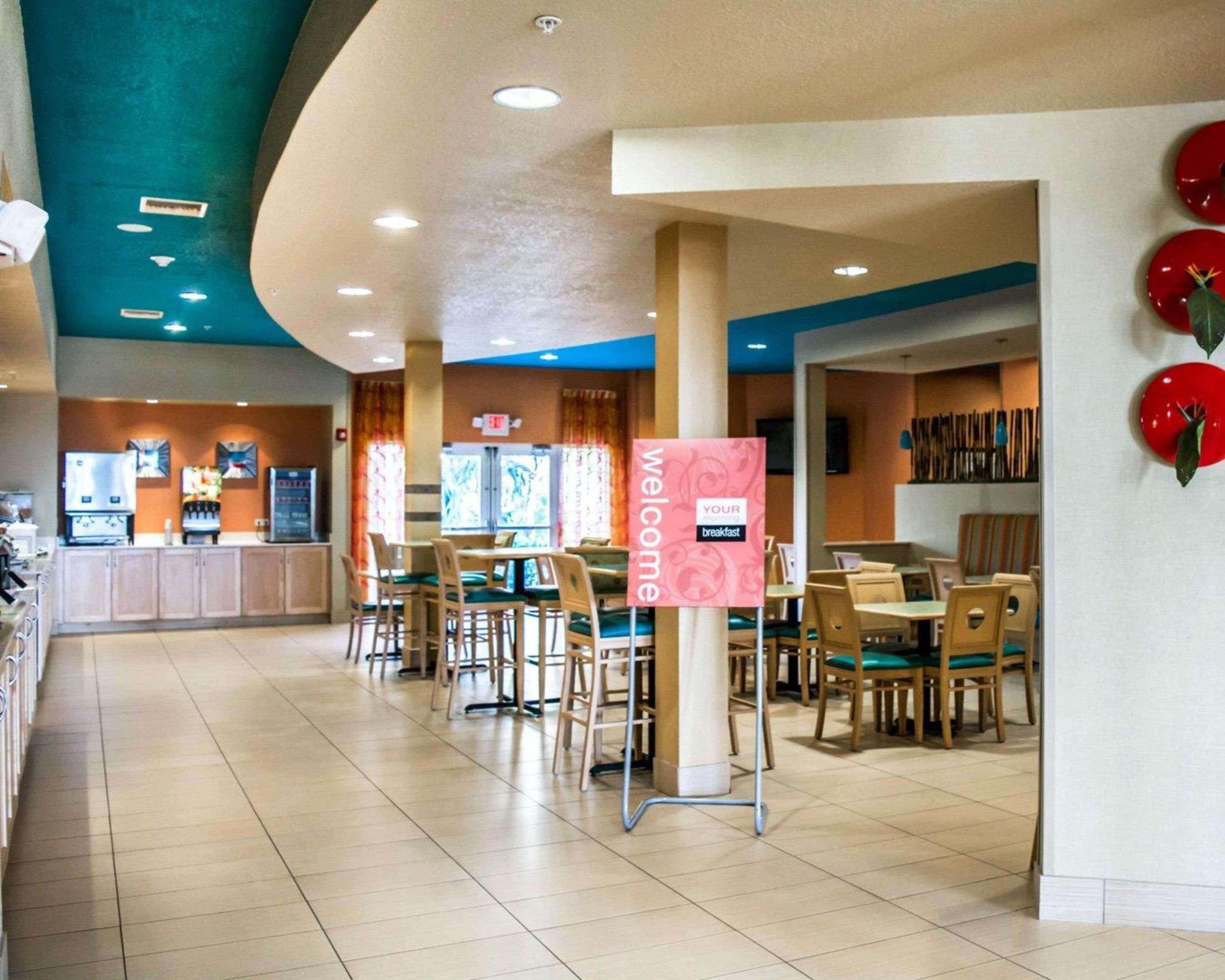 Hampton Inn By Hilton Tampa Fairgrounds Casino Exteriör bild