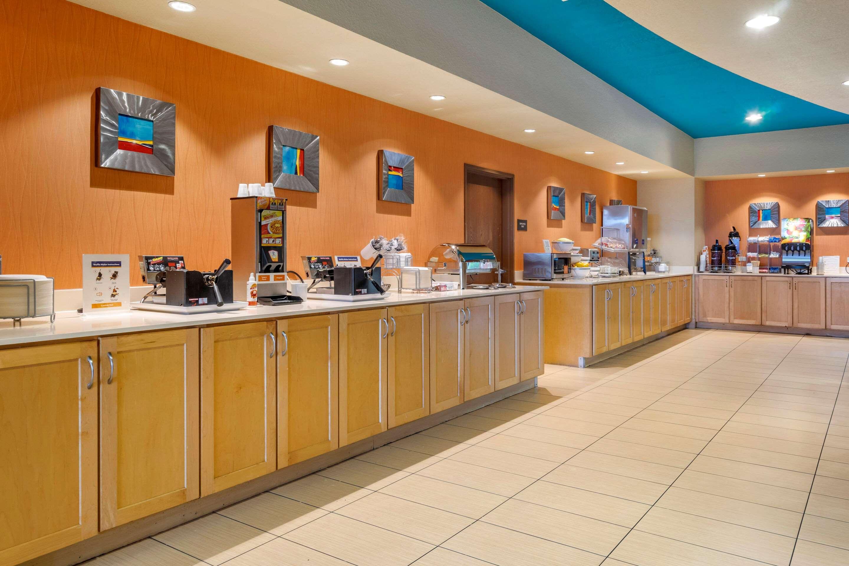 Hampton Inn By Hilton Tampa Fairgrounds Casino Exteriör bild