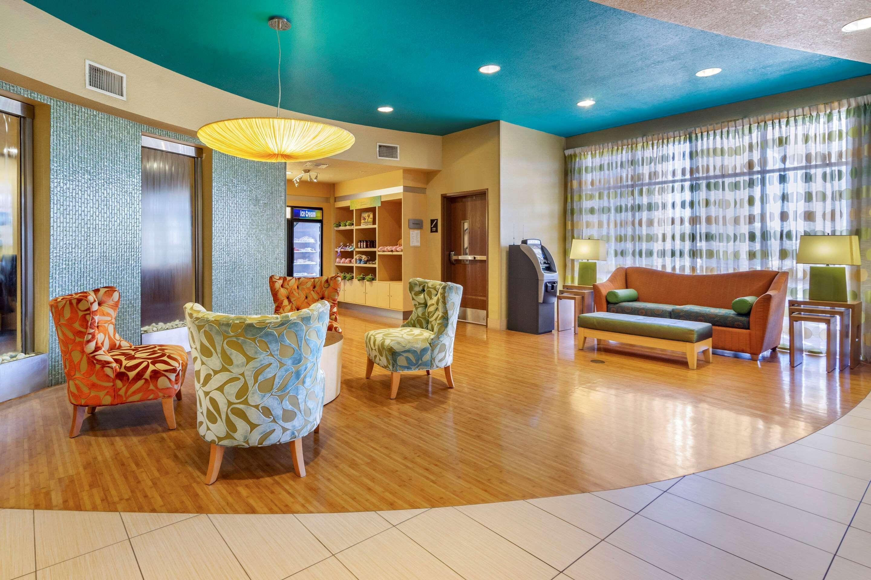 Hampton Inn By Hilton Tampa Fairgrounds Casino Exteriör bild
