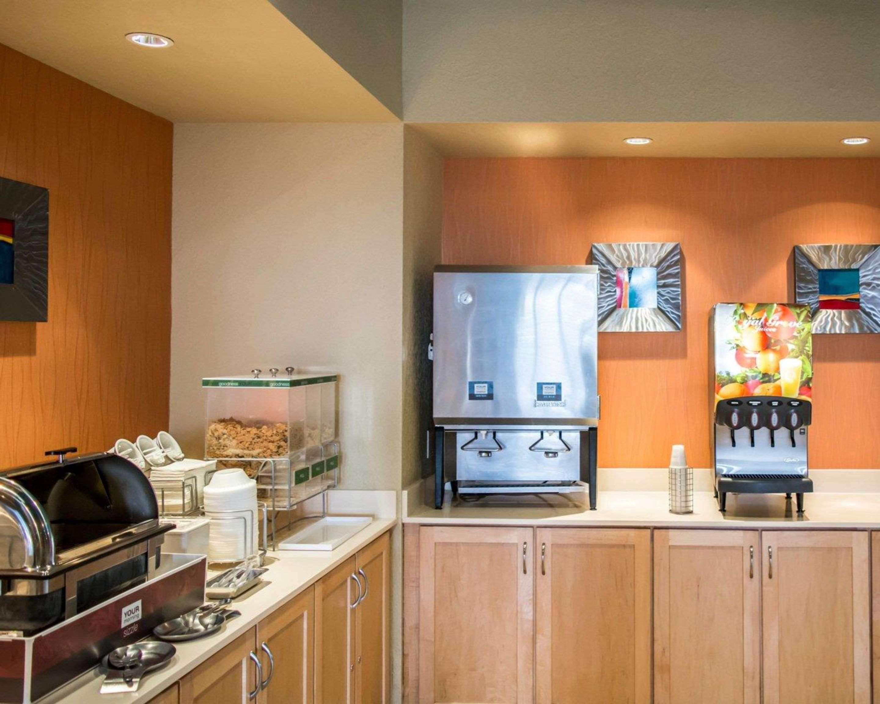 Hampton Inn By Hilton Tampa Fairgrounds Casino Exteriör bild