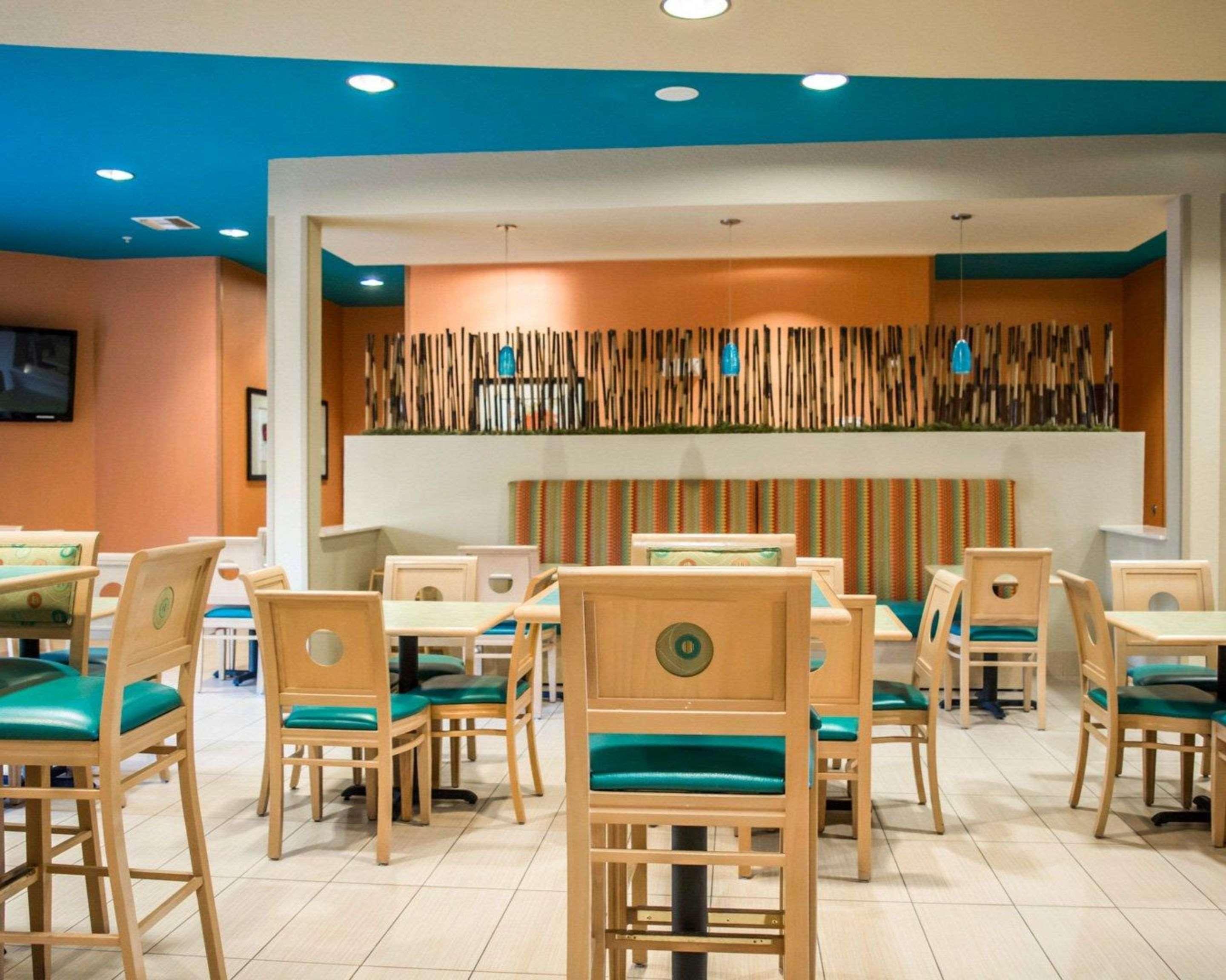 Hampton Inn By Hilton Tampa Fairgrounds Casino Exteriör bild