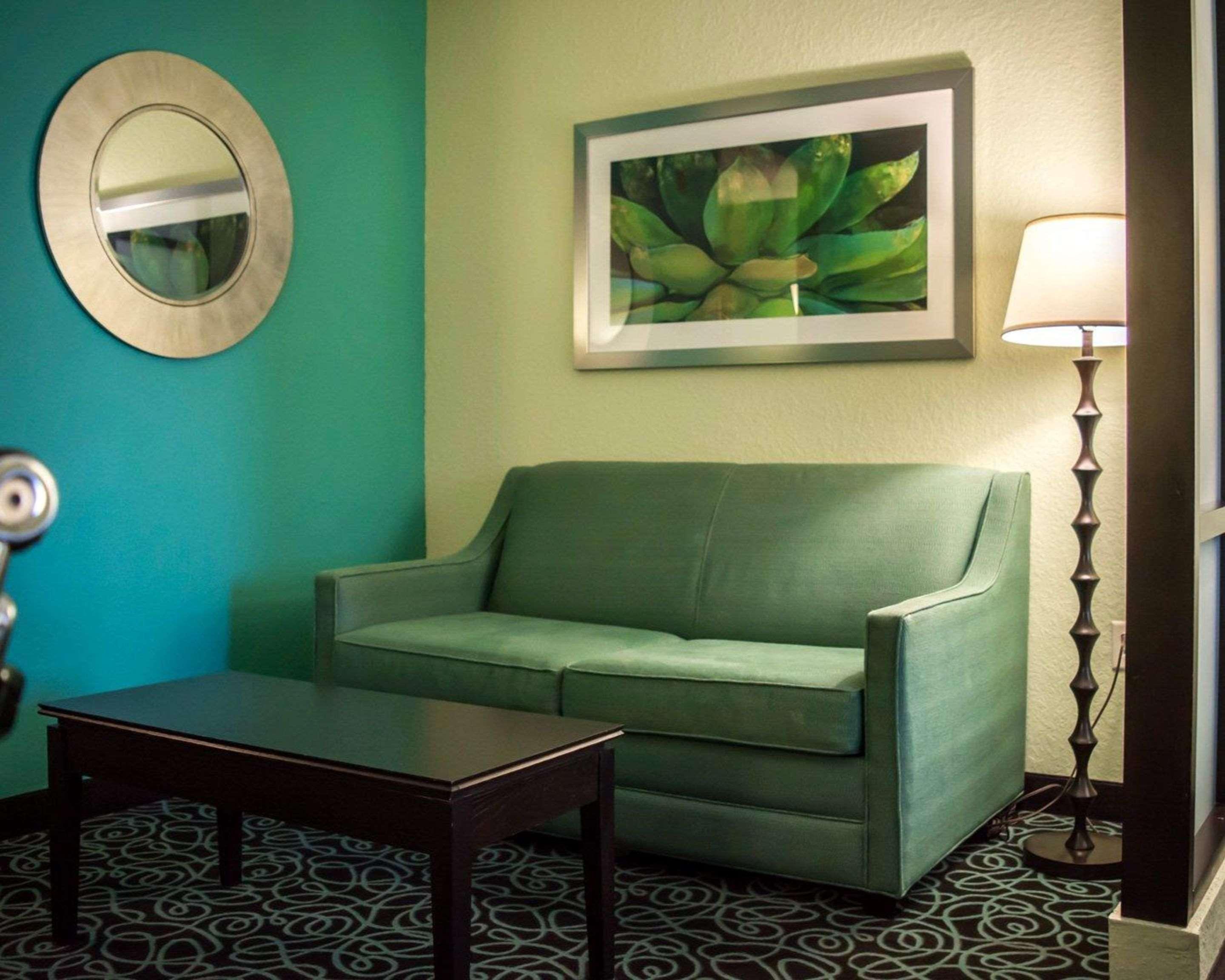 Hampton Inn By Hilton Tampa Fairgrounds Casino Exteriör bild